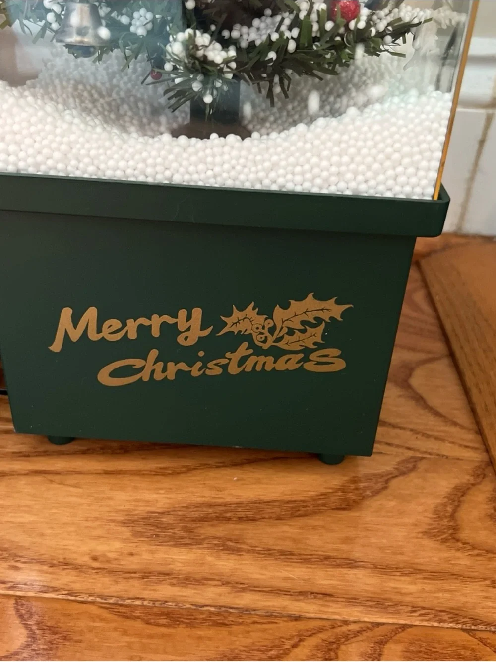 Vtg Snow Globe Snowing Christmas Decoration Snowing Christmas Tree 16